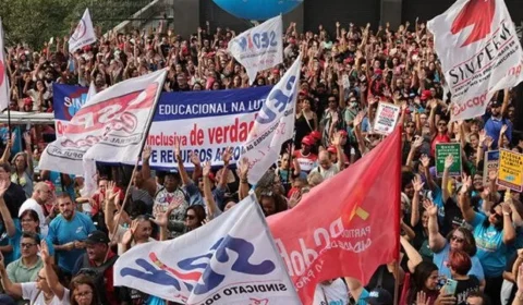 Em greve, trabalhadores da educação rejeitam proposta de Nunes e fazem ato em SP