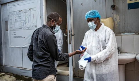 Secretaria da Saúde de SP reforça vigilância sobre ebola no estado