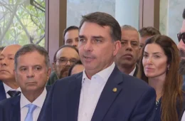 Argumentos de Flávio Bolsonaro contra pesquisa são frágeis, dizem especialistas
