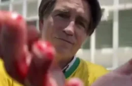 Deputado pede à PGR interdição de filme sobre Bolsonaro por propaganda eleitoral