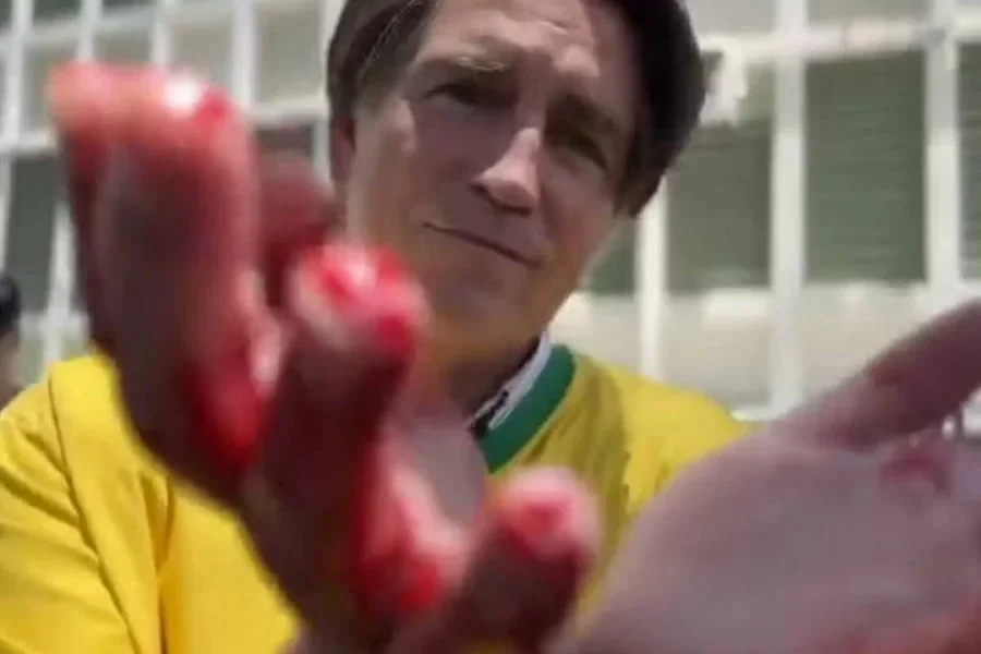 Deputado pede à PGR interdição de filme sobre Bolsonaro por propaganda eleitoral