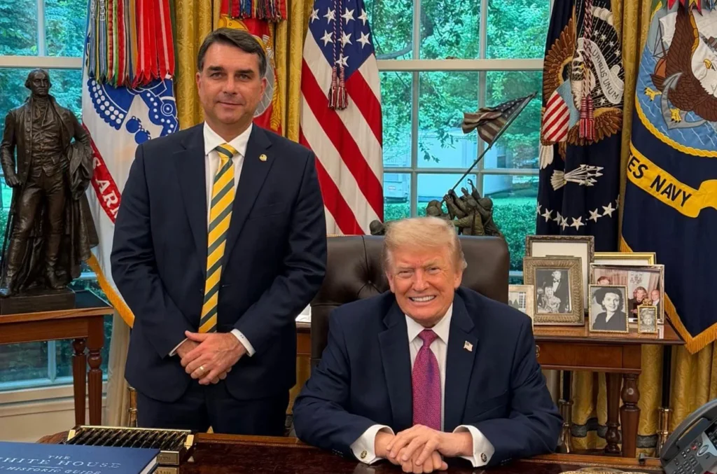Brasil denuncia ingerência de Trump, fala em retaliação e culpa Bolsonaro
