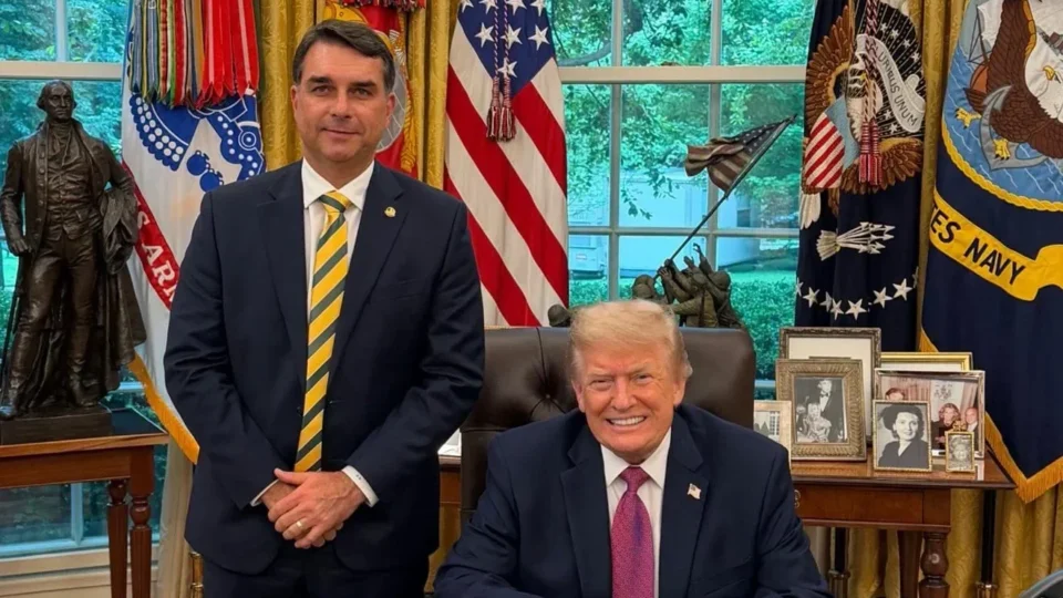 Governo Trump participou da fuga de Flávio Bolsonaro