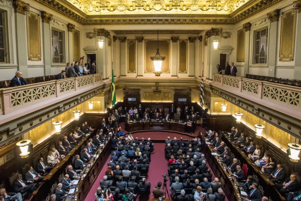 TJSP teve 97% dos magistrados acima do teto no 1º trimestre de 2026