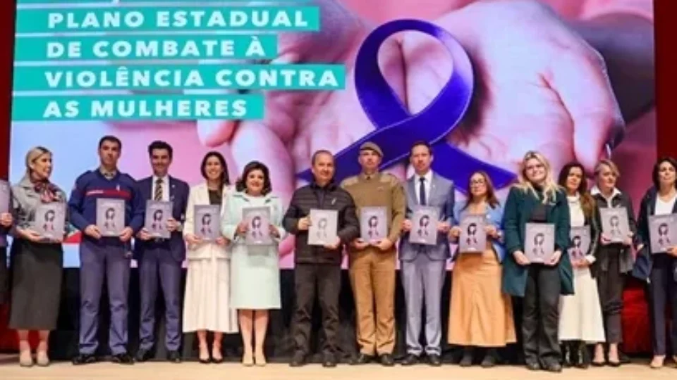 Com alta em tentativas de feminicídio, SC zera investimento no acolhimento a vítimas