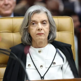 Cármen Lúcia rejeita ação no STF que contestava teto para taxa de cartões de VR