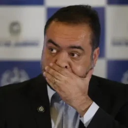 Castro, sobre uísque de US$ 1 mi: Quando te convidam, você não sabe o que vão servir