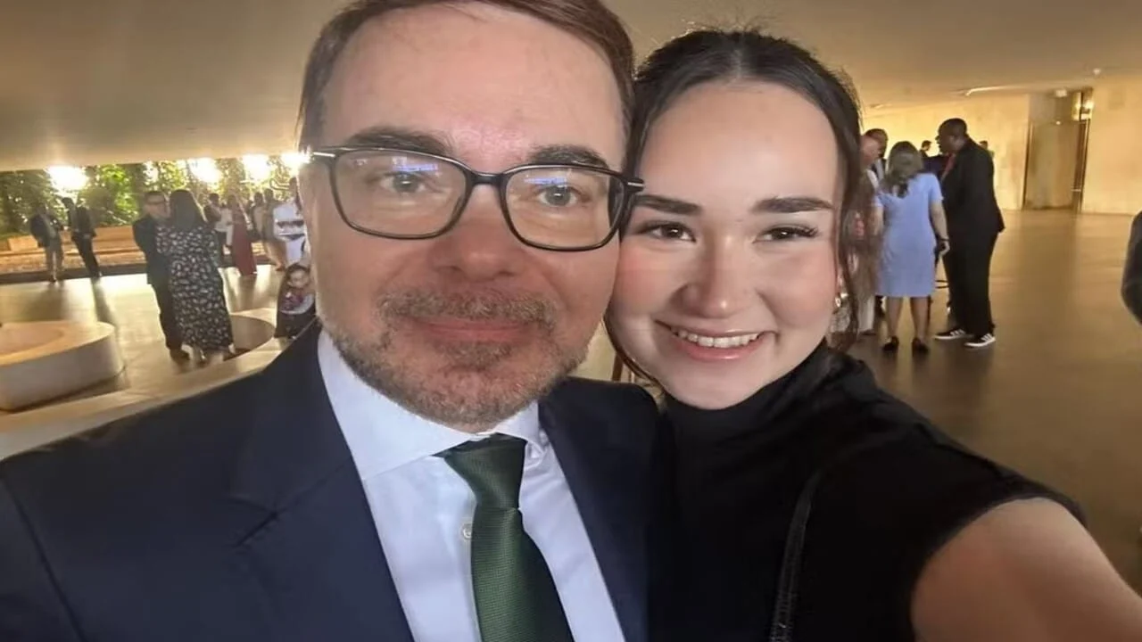 Ibrahim Abdul Hak Neto e a filha. Foto: Reprodução/Instagram