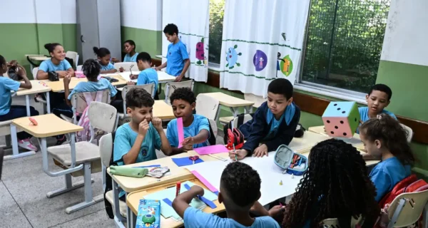 Bolsa Familia leva Brasil a maior desenvolvimento humano de sua história