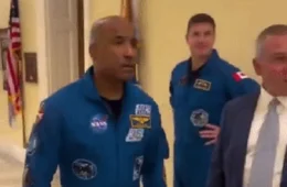 Homem acusa astronautas da Artemis de ‘nunca terem ido ao espaço’; veja vídeo