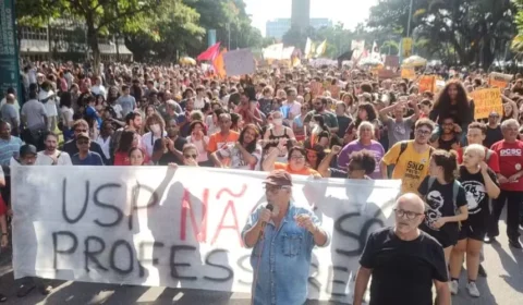 Professores da USP aderem à greve após negociação da reitoria com alunos travar