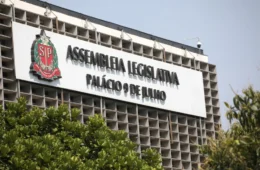 Deputados de SP indicaram R$ 700 mil a entidades ligadas a produtora de ‘Dark Horse’