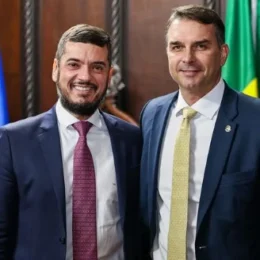 Clã Bolsonaro teve relação com suspeitos de envolvimento no crime organizado; relembre casos