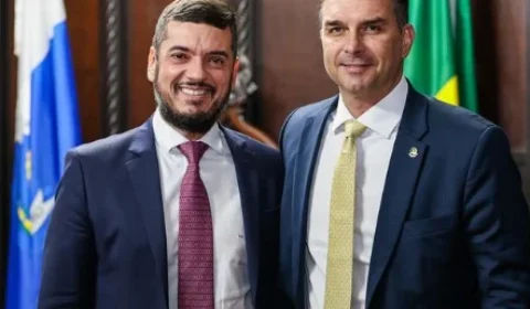 Clã Bolsonaro teve relação com suspeitos de envolvimento no crime organizado; relembre casos