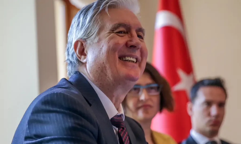 Embaixador da Turquia responde a artigo publicado no ICL Notícias