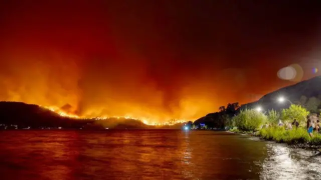 incendios no canada Incêndio florestal no Canadá durante onda extrema de calor. Eventos desse tipo passaram a se tornar mais frequentes em um planeta marcado pelo aumento das temperaturas e pela intensificação da crise climática global. Foto: Getty Images