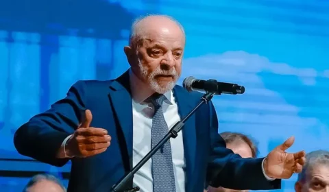 Lula diz que Petrobras deve anunciar em breve se há petróleo na Margem Equatorial