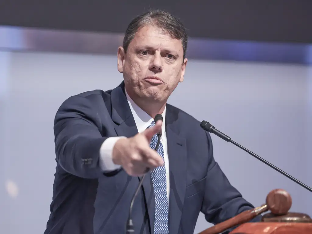 Tarcísio de Freitas