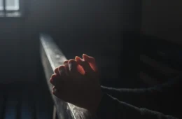 O recuo da minoria evangélica