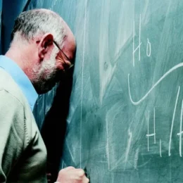 Professor: o Brasil quer salvar a escola sem pagar quem a sustenta