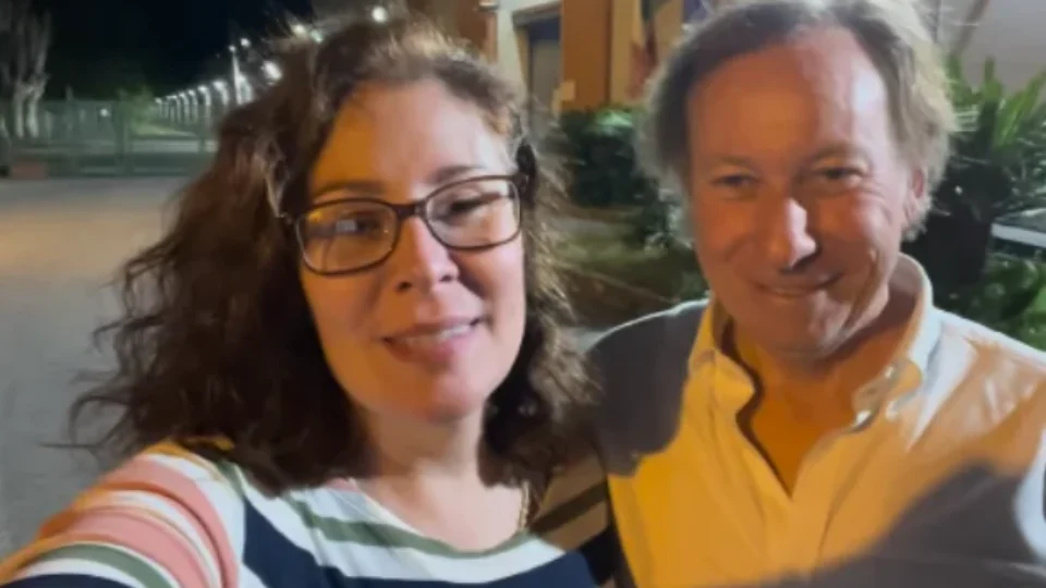 Carla Zambelli é liberada de presídio na Itália após Justiça negar extradição ao Brasil
