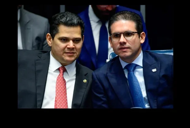 CRIANÇA NÃO É MÃE