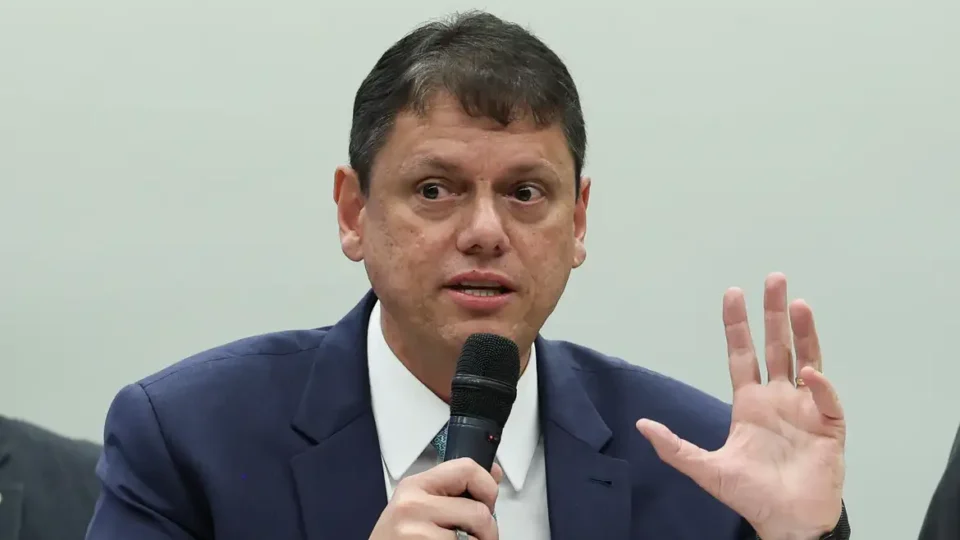 SP: TCE aprova com ressalvas as contas do governo de Tarcísio de 2025