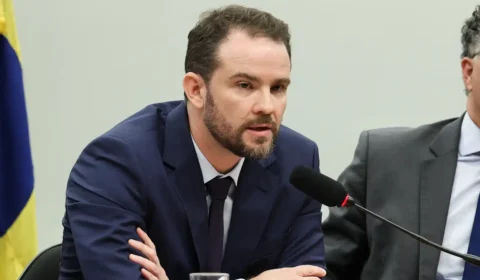 Isenção para igrejas pode ter impacto de até R$ 50 bi e vai onerar até fiéis