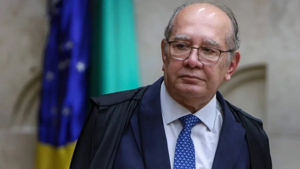 Gilmar cobra investigação de magistrados e cita ‘Turma do KN’ como exemplo