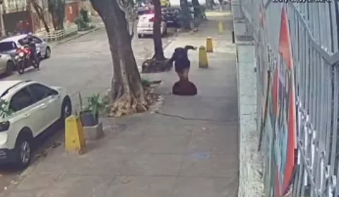 Mulher é engolida por bueiro após pisar em tampa no Rio