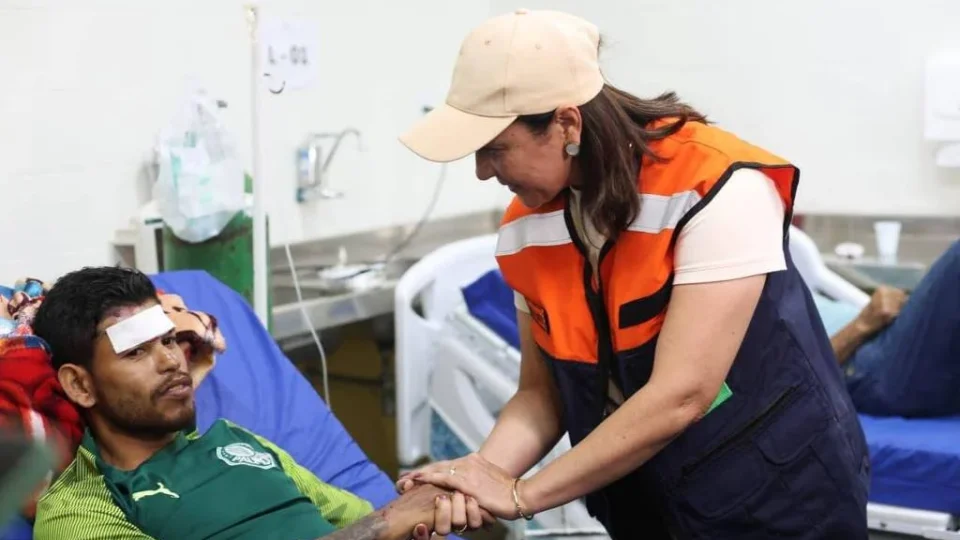 ‘Bati no fundo do rio e consegui voltar’, diz sobrevivente de desabamento de ponte no Acre
