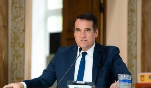 Presidente da Câmara de Curitiba é alvo de operação que investiga ‘rachadinha’