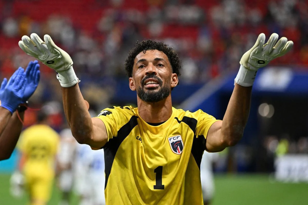 Goleiro Vozinha, da Seleção de Cabo Verde. (Foto: ROBERTO SCHMIDT / AFP)
