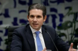 Motta antecipa prioridades e tenta organizar pauta antes do recesso parlamentar