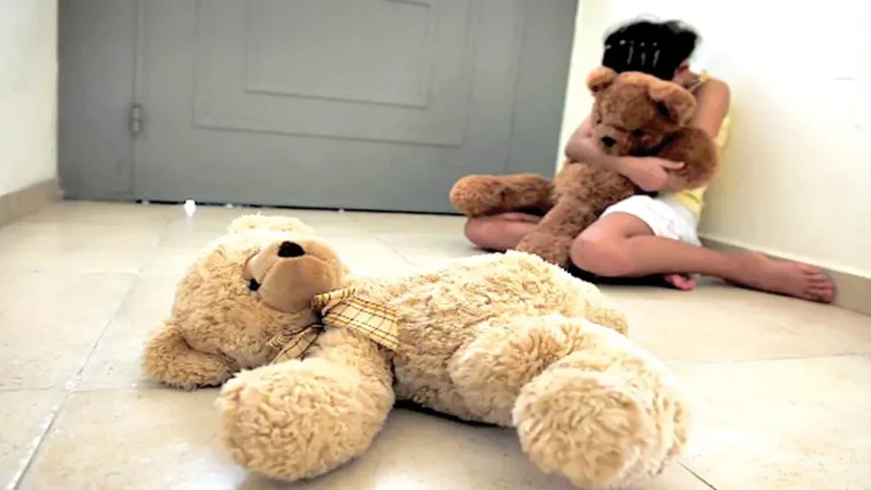 Um minuto e quarenta e dois segundos de pura crueldade