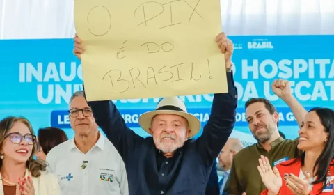Lula defende Pix e diz que sistema brasileiro assusta norte-americanos