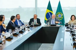 Governo prevê aumento de etanol na gasolina de 30% para até 32%