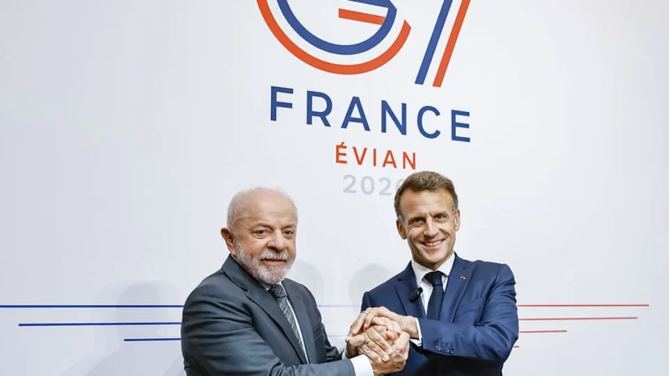 França oferece ao Brasil tecnologia para reduzir dependência dos EUA