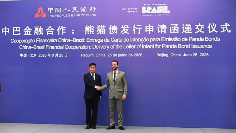 Brasil formaliza intenção de vender títulos em yuan em aceno à China e outros países do Brics