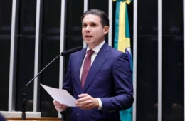 Motta diz que Câmara aguarda proposta do governo para aumentar limite do MEI