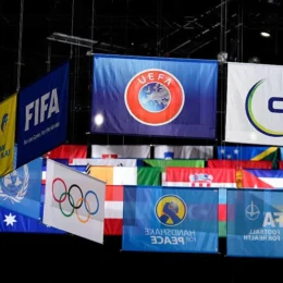 O jogo sujo da neutralidade: a FIFA entre guerras, pressões e submissões
