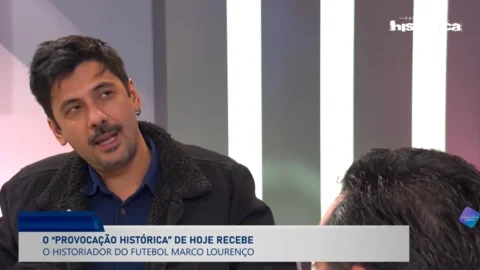 Futebol é a linguagem que molda a história contemporânea. Confira a reflexão de Marco Lourenço