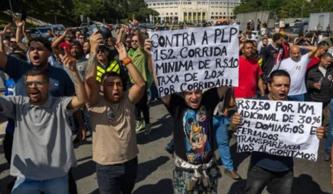 Fachin retira uberização da pauta do Supremo após convenção da Organização do Trabalho