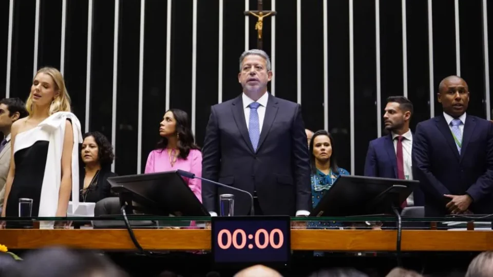 Dinheiro público: como o Orçamento Secreto concentrou bilhões nas mãos de poucos parlamentares