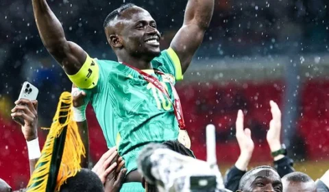 Sadio Mané: o astro do Senegal que transforma futebol em ajuda ao seu povo