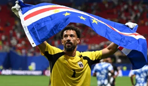 Cabo Verde arranca empate histórico contra o Uruguai; veja horários dos jogos de hoje