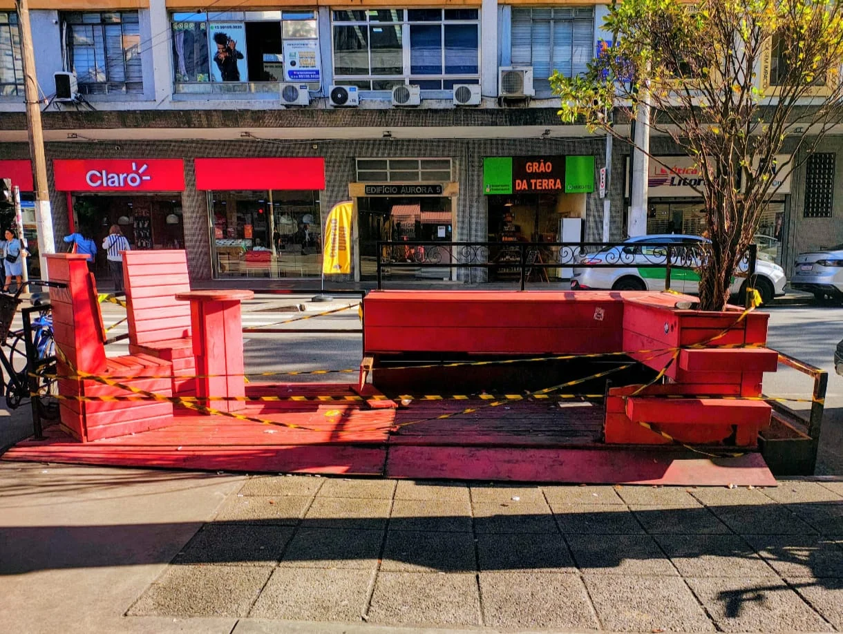 Banco Vermelho em Santos