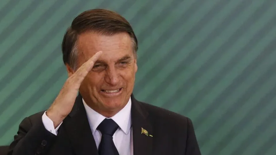 STM rejeita tentativa de Bolsonaro de afastar ministro em caso de perda de patente