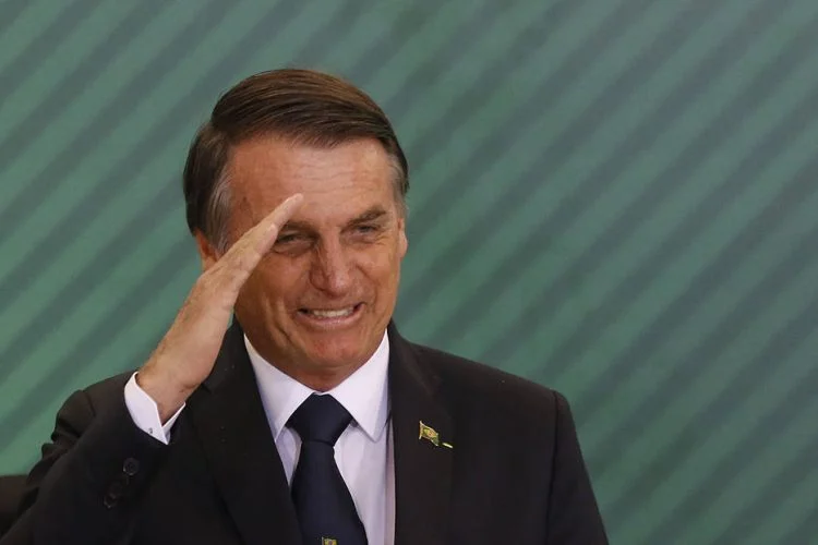 STM rejeita tentativa de Bolsonaro de afastar ministro em caso de perda de patente