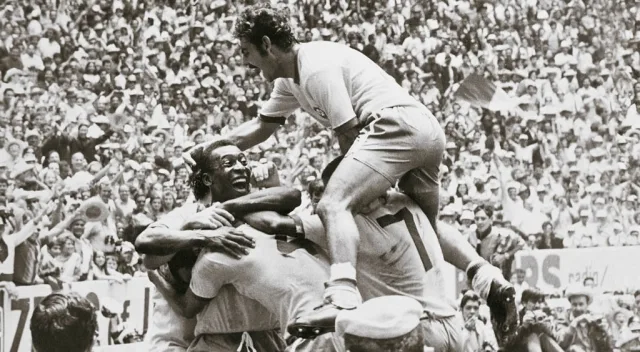 Comemoração do primeiro gol na final da Copa do Mundo de 1970 / Acervo Arquivo Nacional